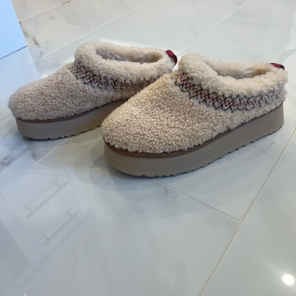 UGG Sherpa Tazz Slipper Women’s Size 9 - Picture 3 of 8